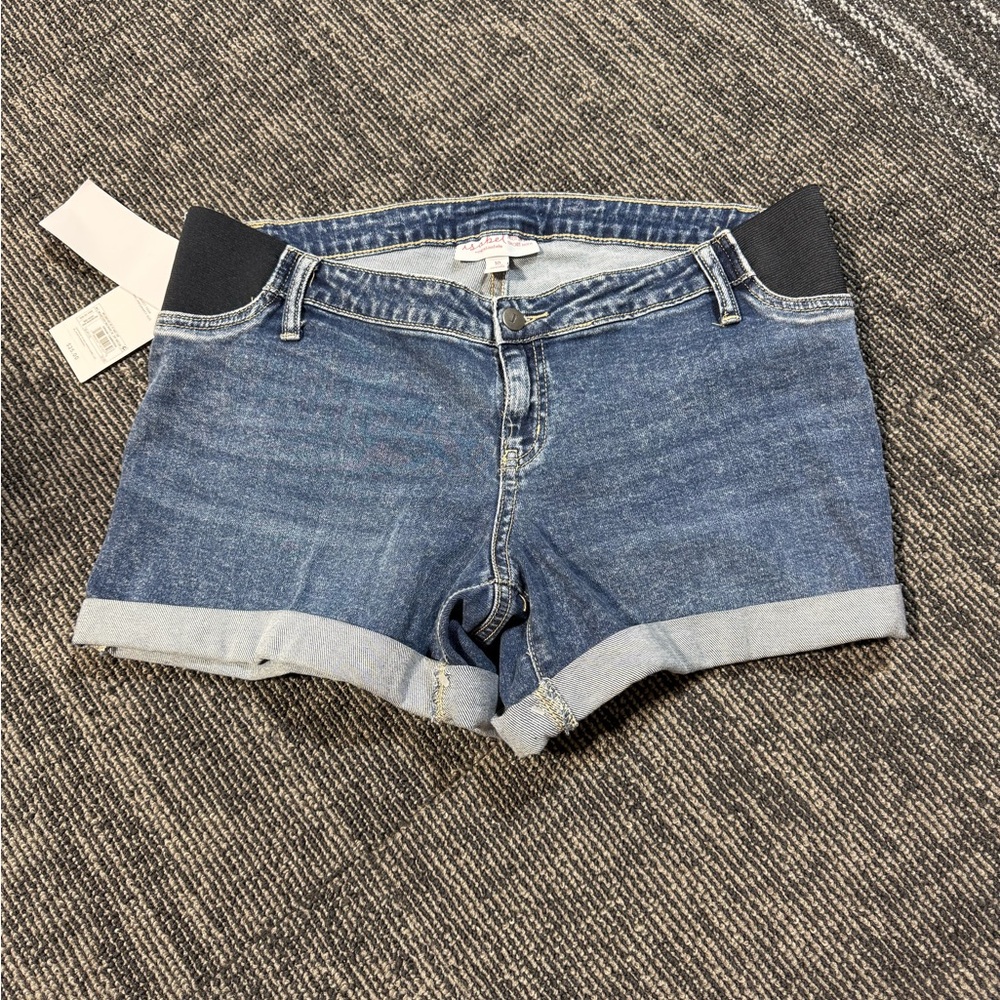 BRAND NEW - Maternity Jean Shorts